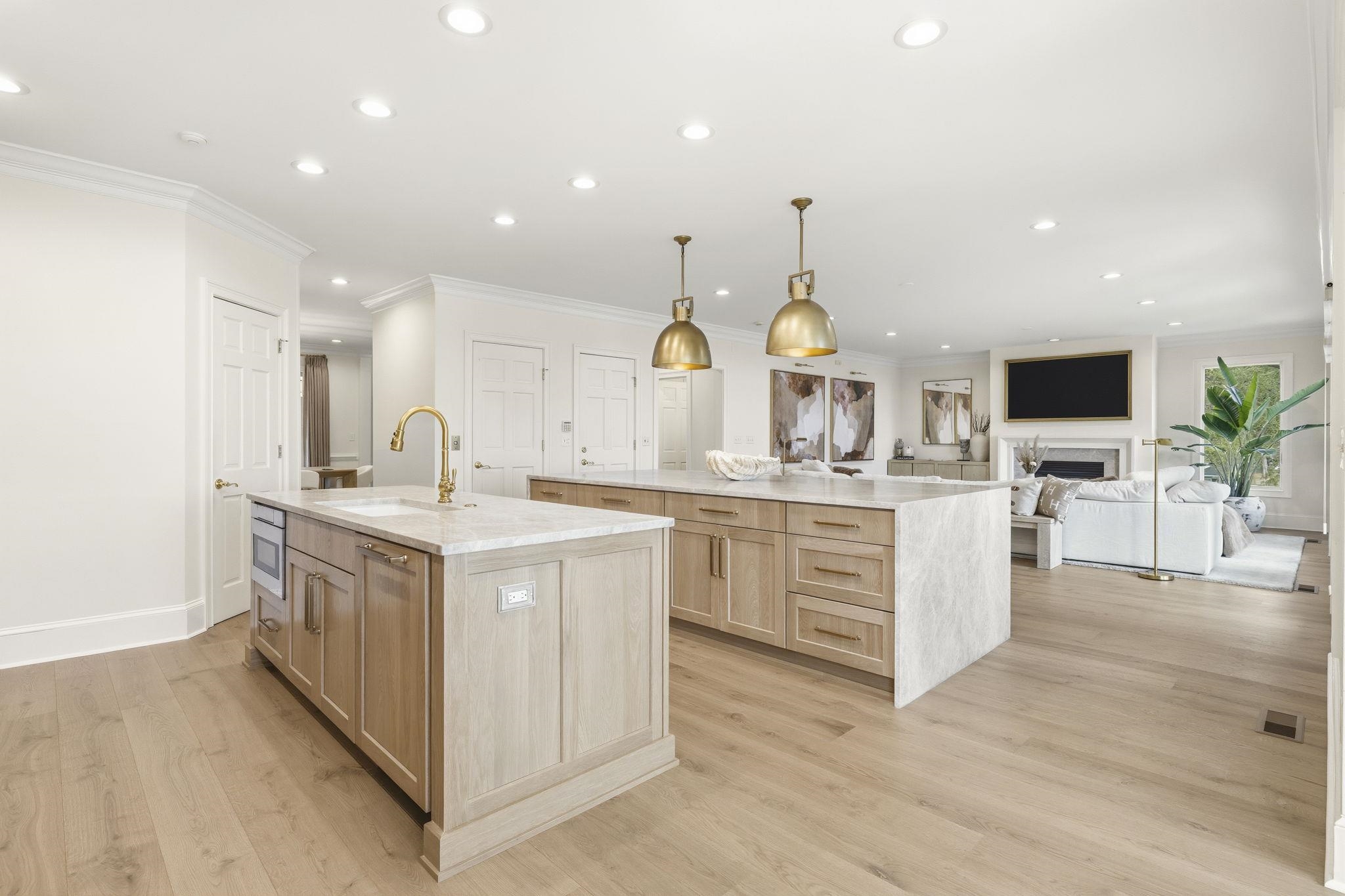 534 S Creekside Dr.