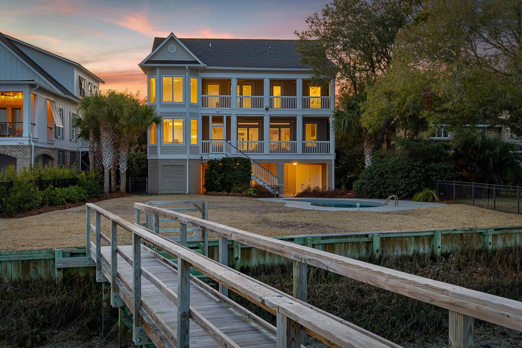 534 S Creekside Dr.