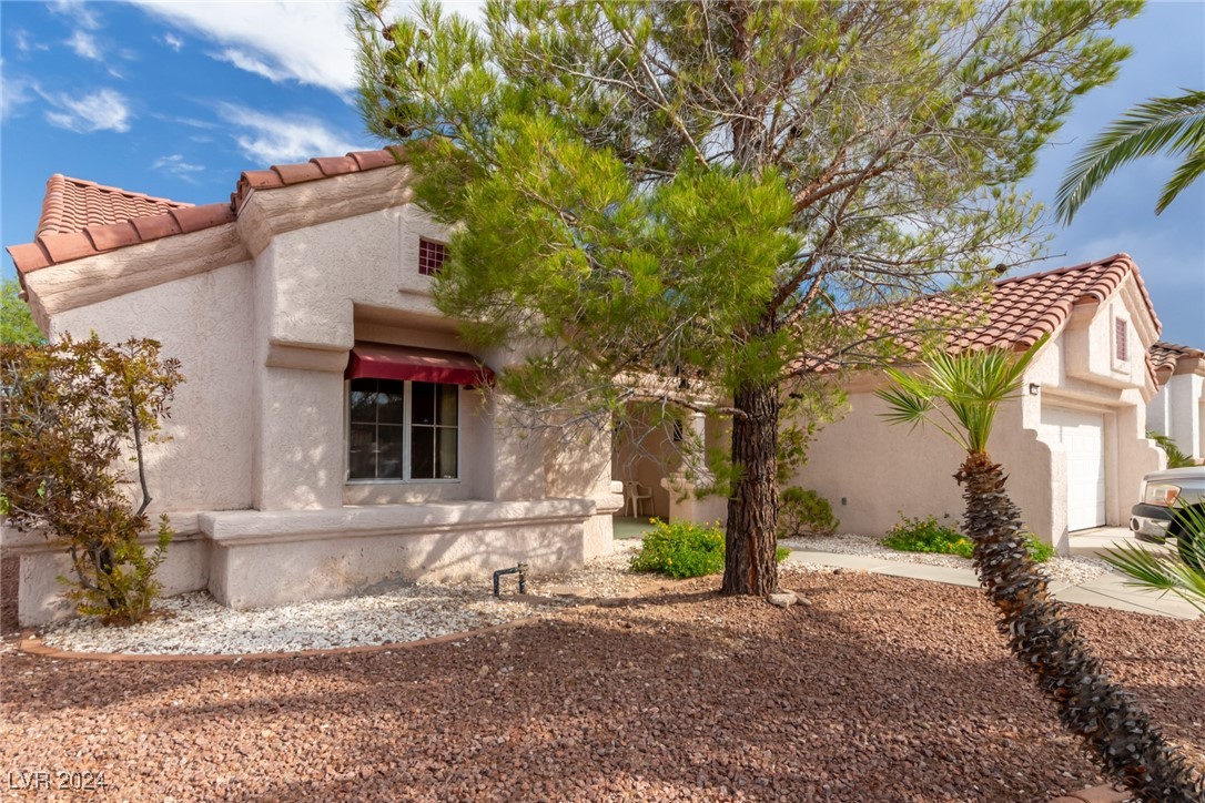 2624 Golfside Drive