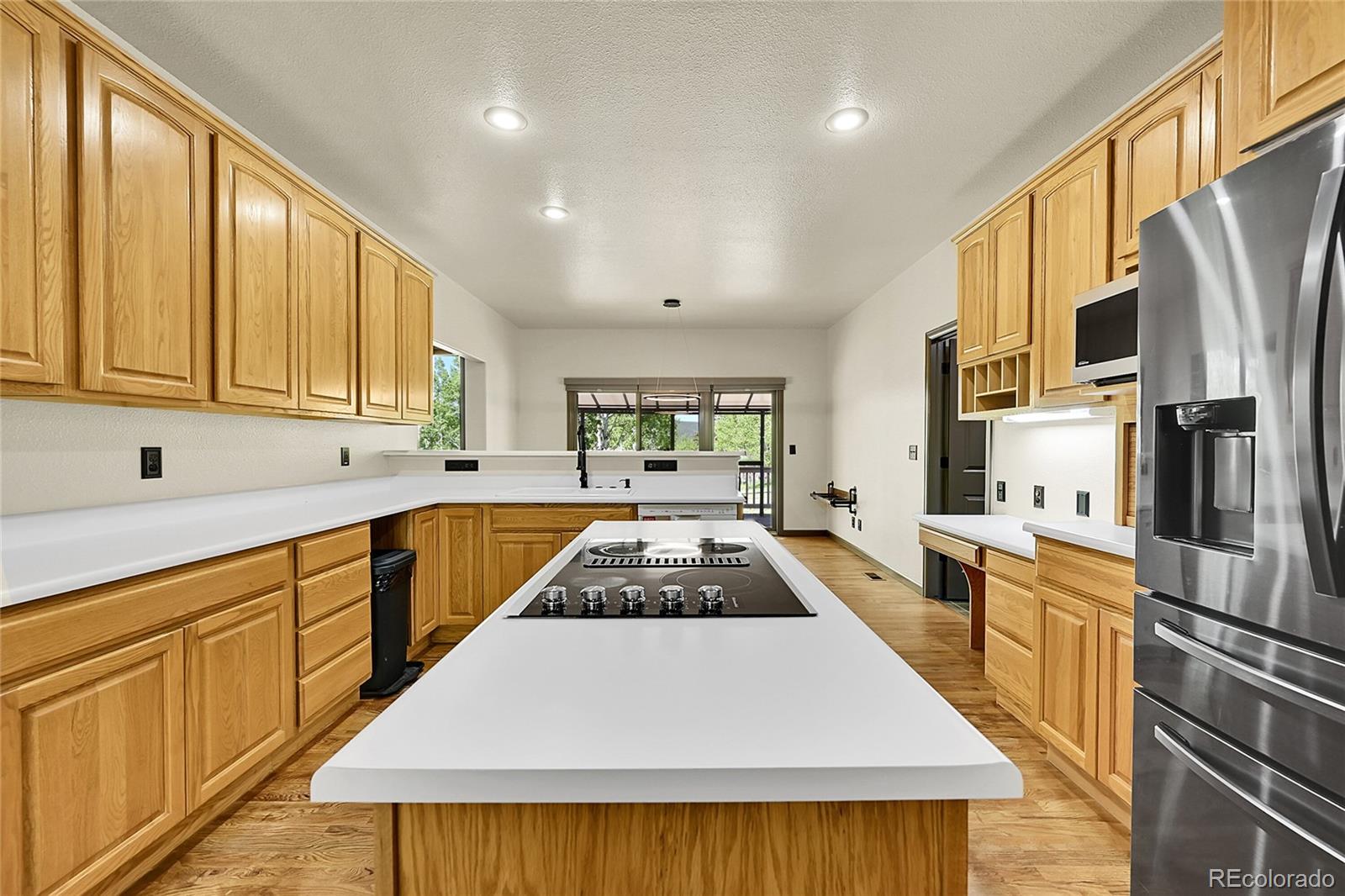 525 Regent Lane