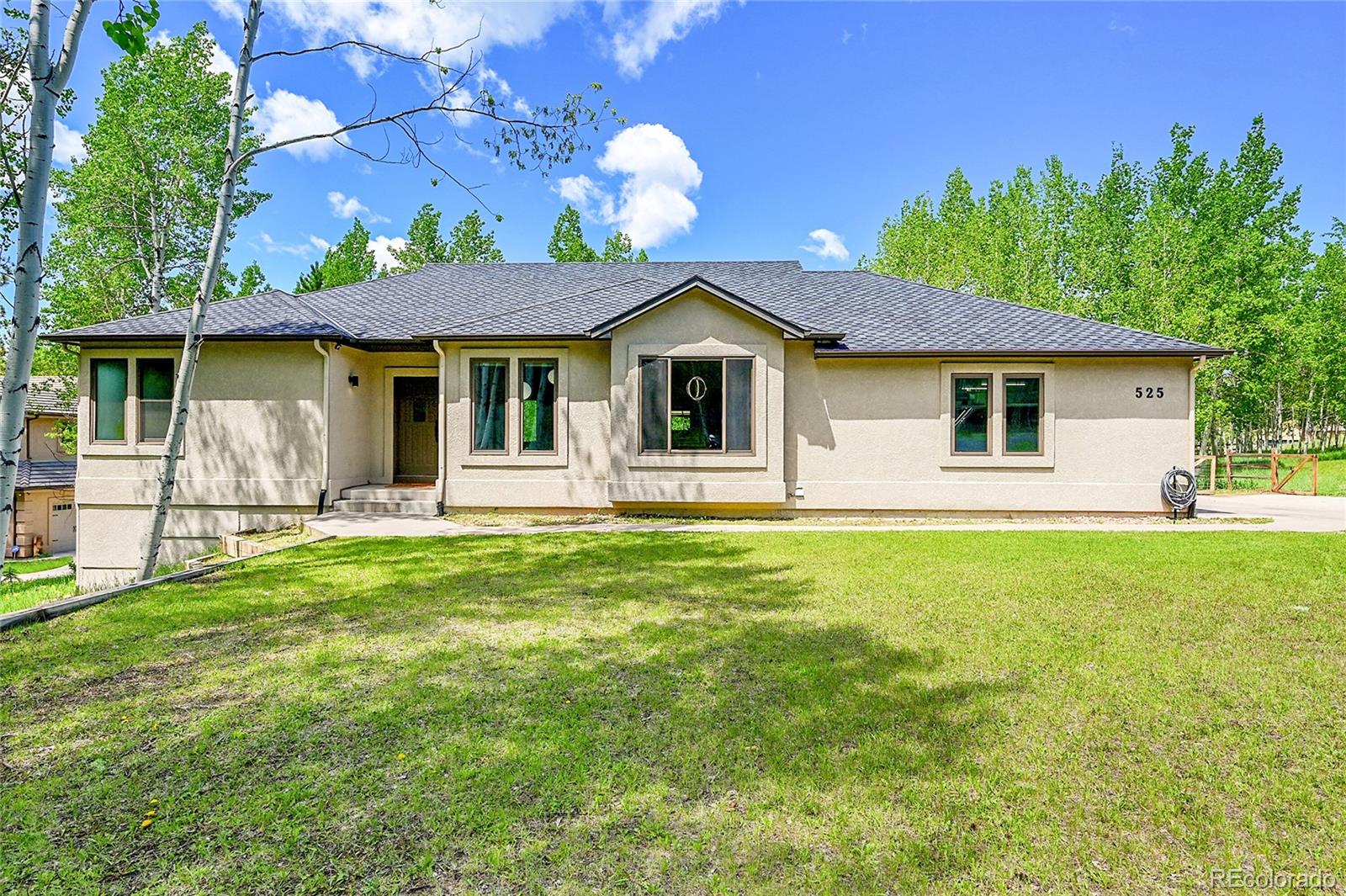 525 Regent Lane