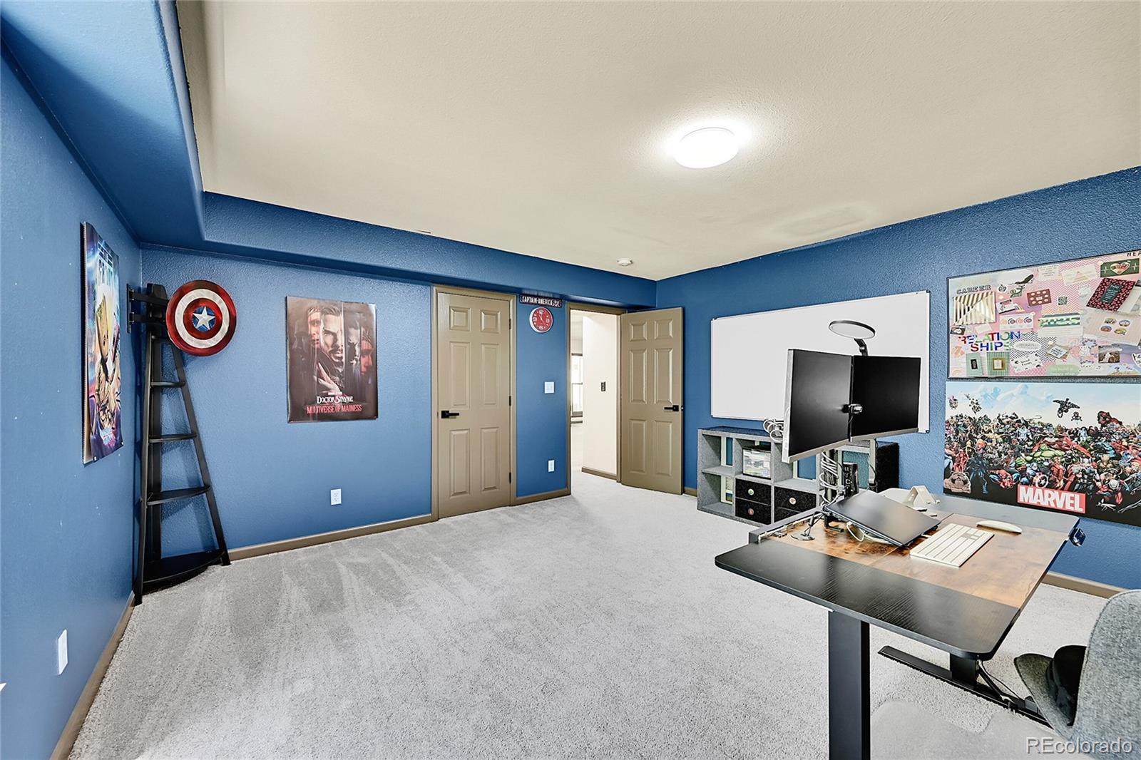 525 Regent Lane