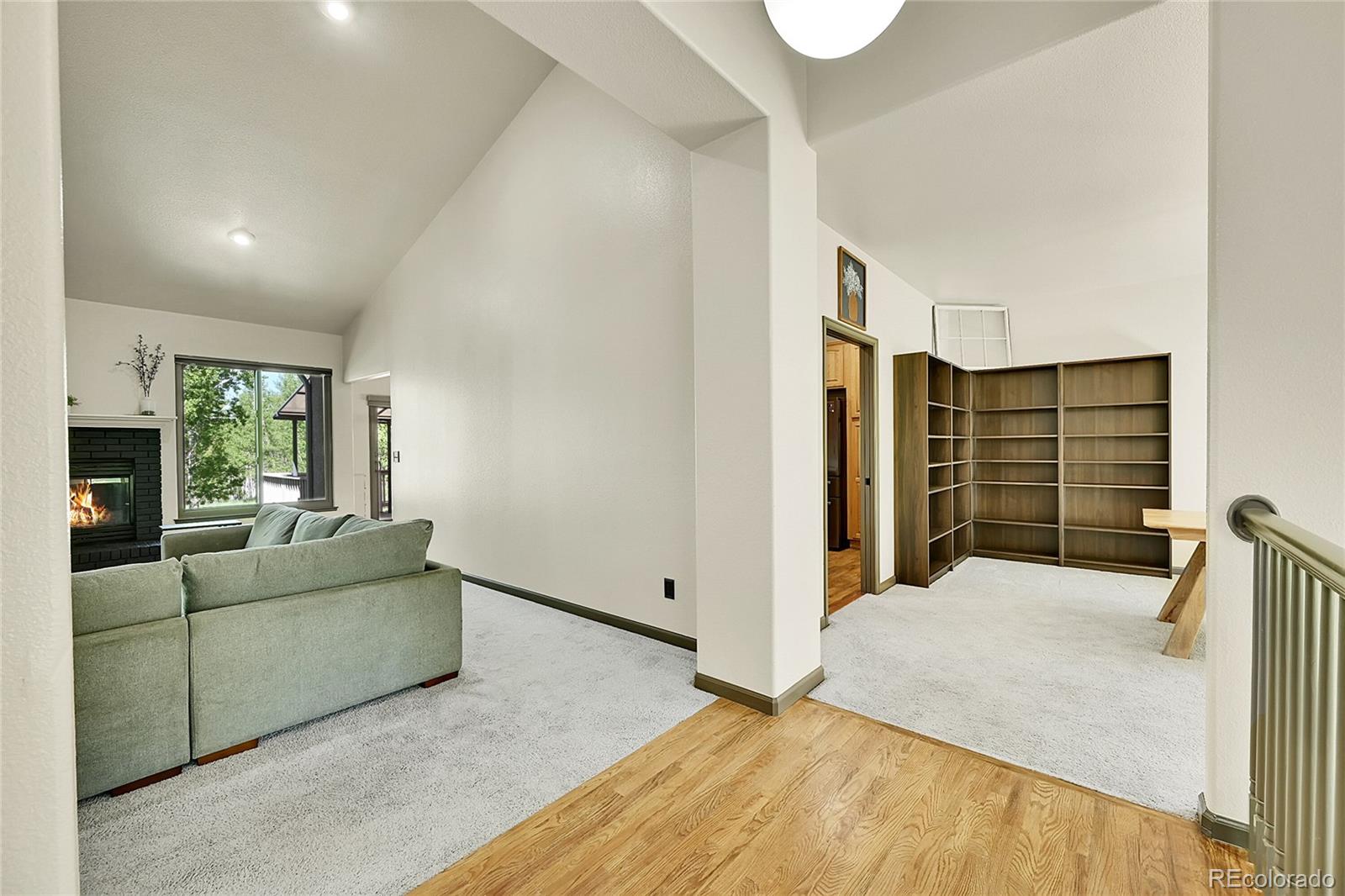 525 Regent Lane