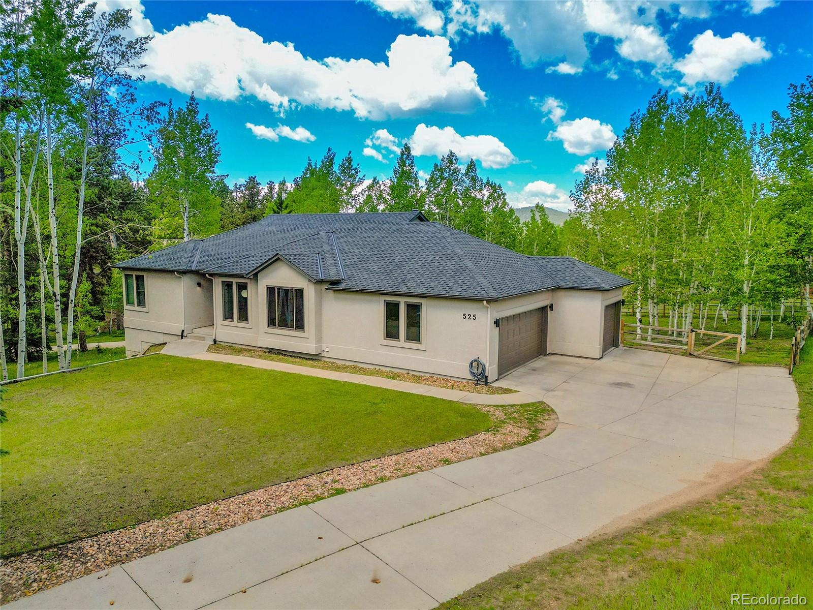525 Regent Lane