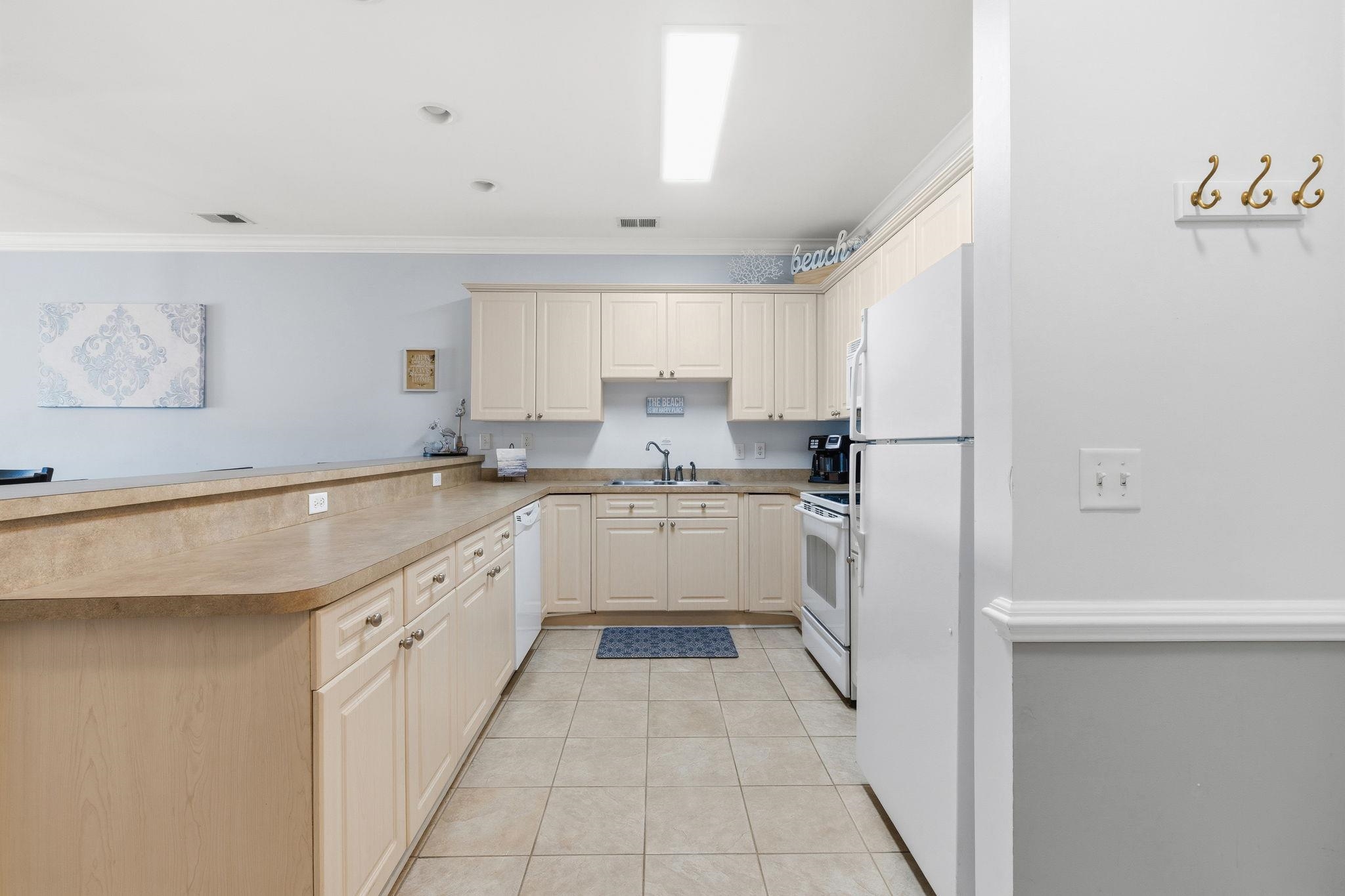 4861 Luster Leaf Circle Unit: 304