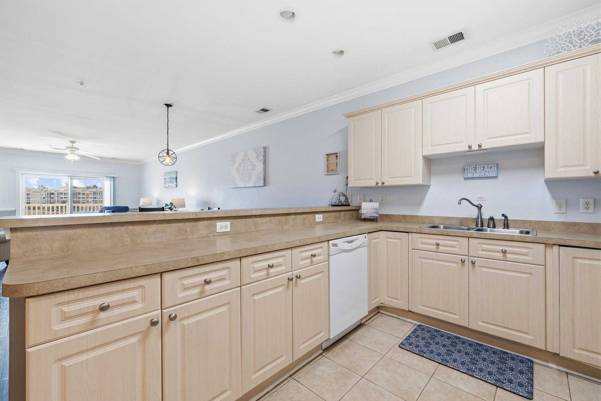 4861 Luster Leaf Circle Unit: 304