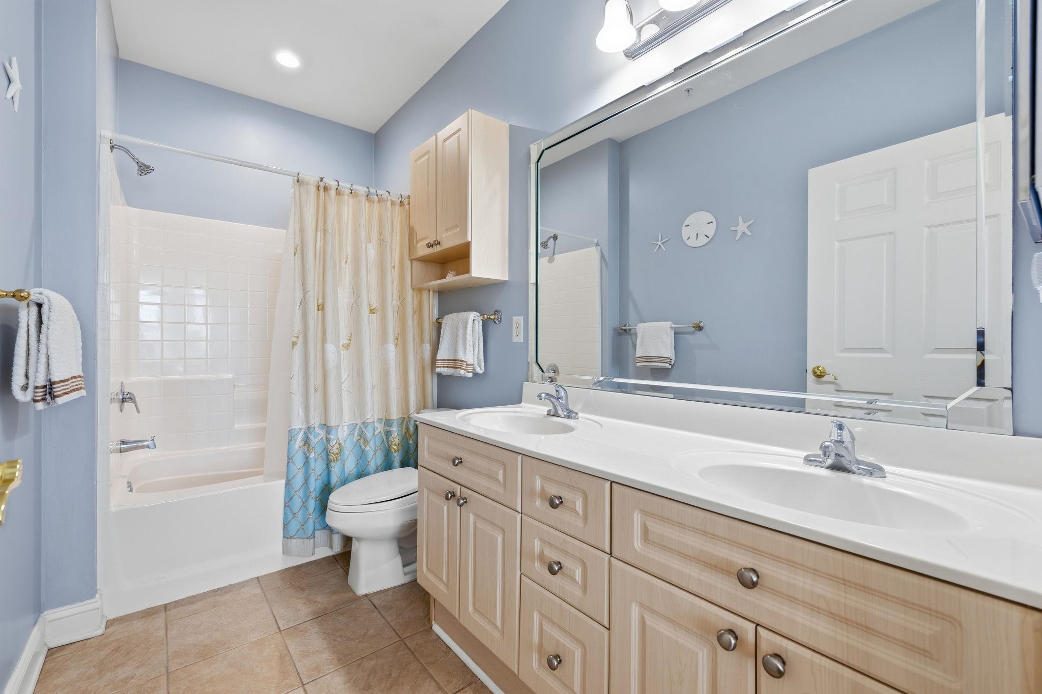 4861 Luster Leaf Circle Unit: 304