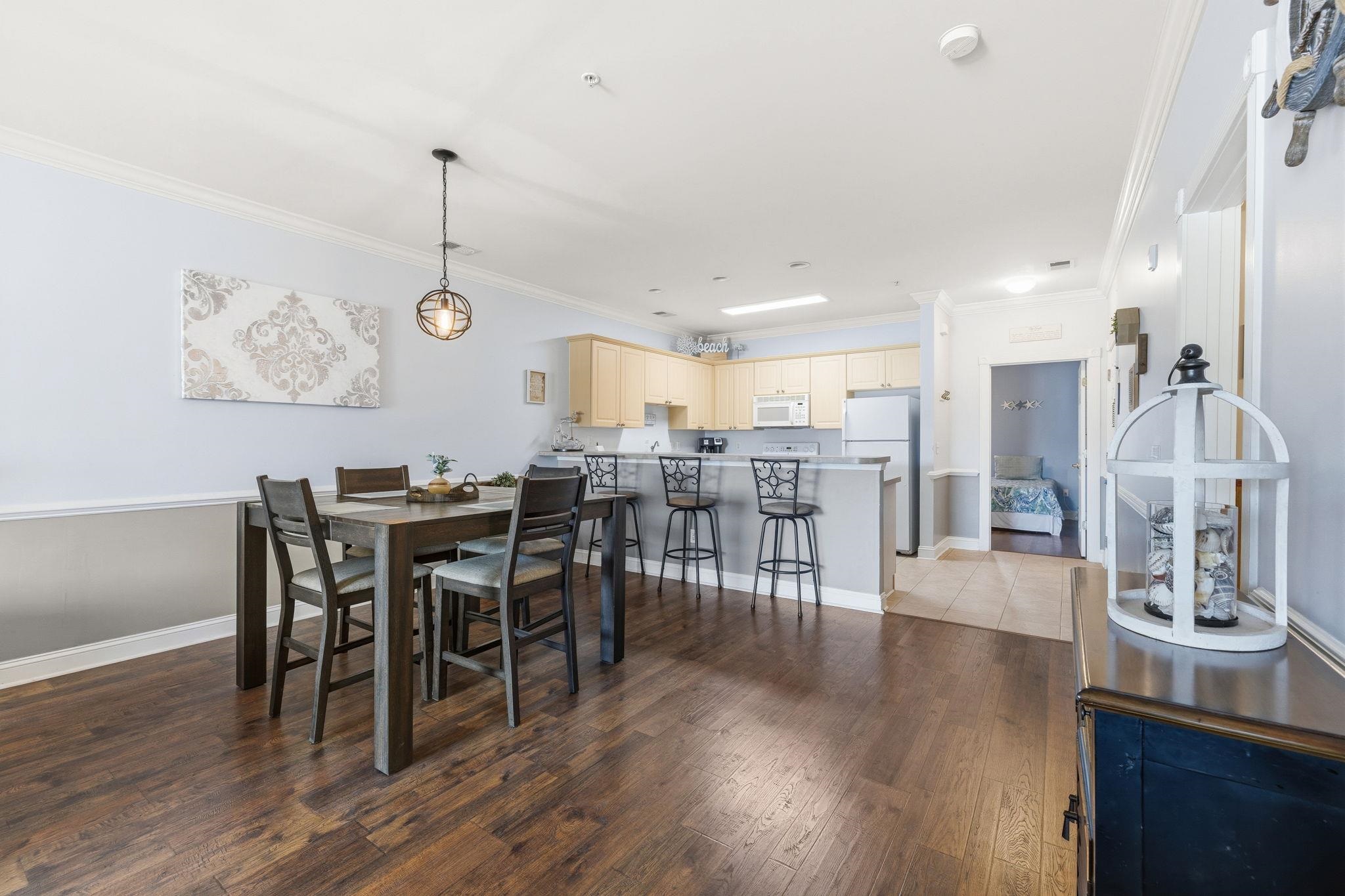 4861 Luster Leaf Circle Unit: 304