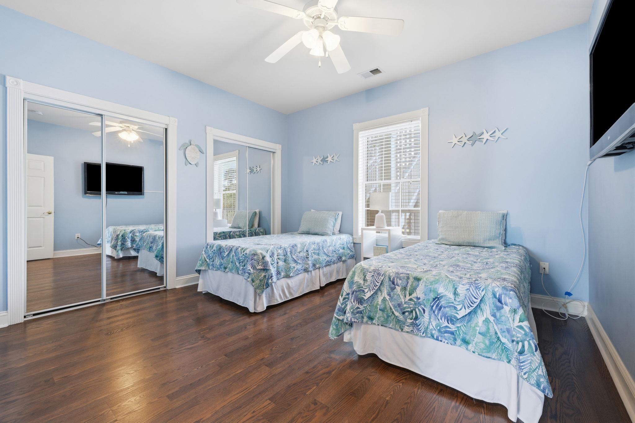 4861 Luster Leaf Circle Unit: 304