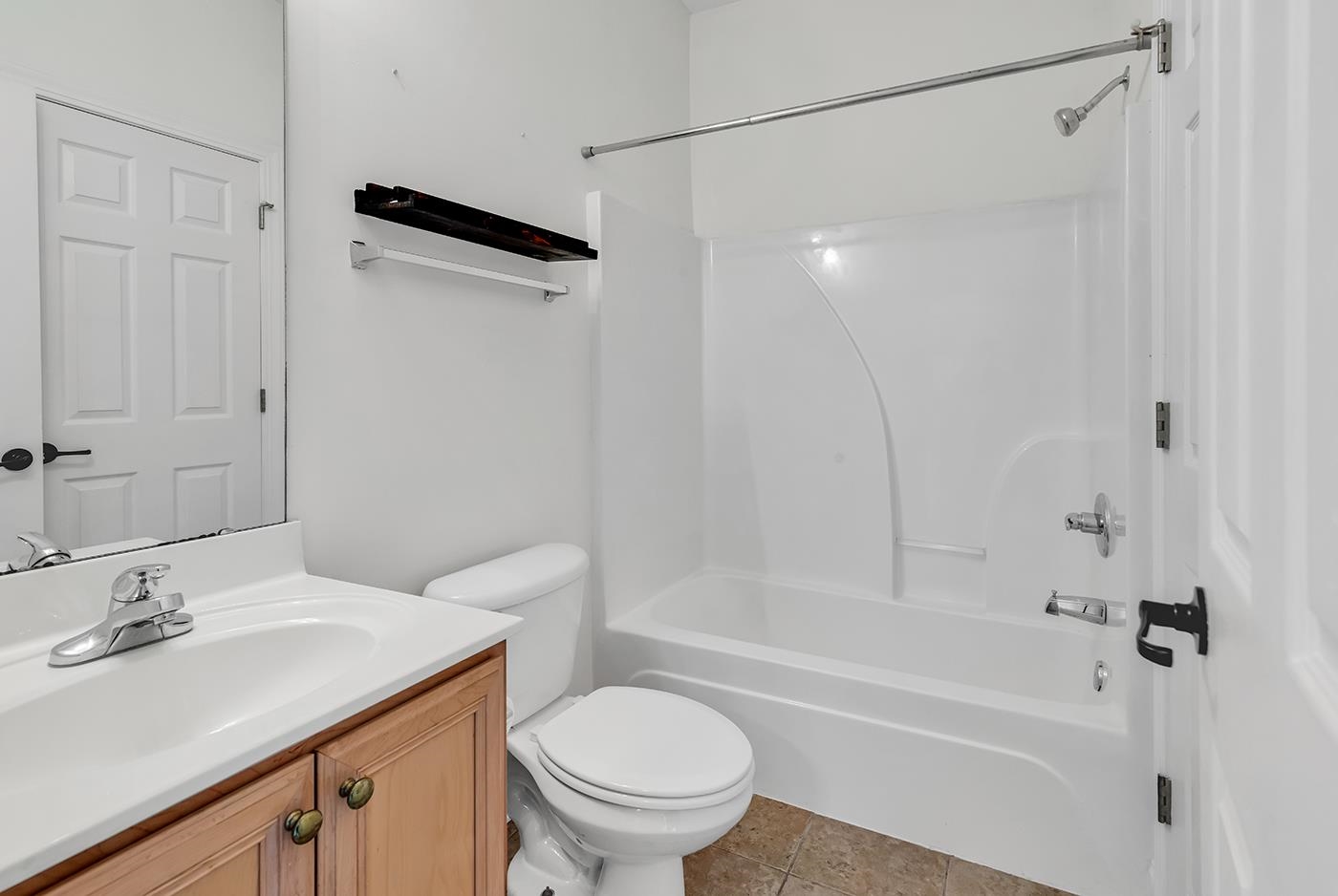 2061 Silvercrest Dr. Unit: 7E