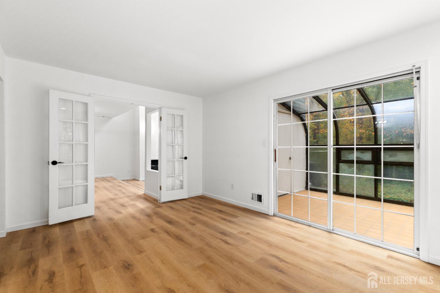206 Ash Court, Middlesex