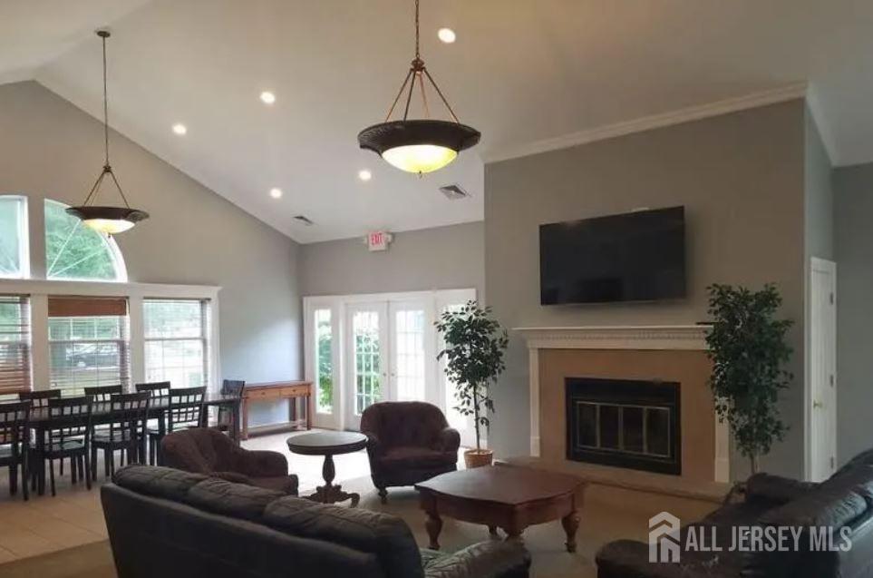206 Ash Court, Middlesex