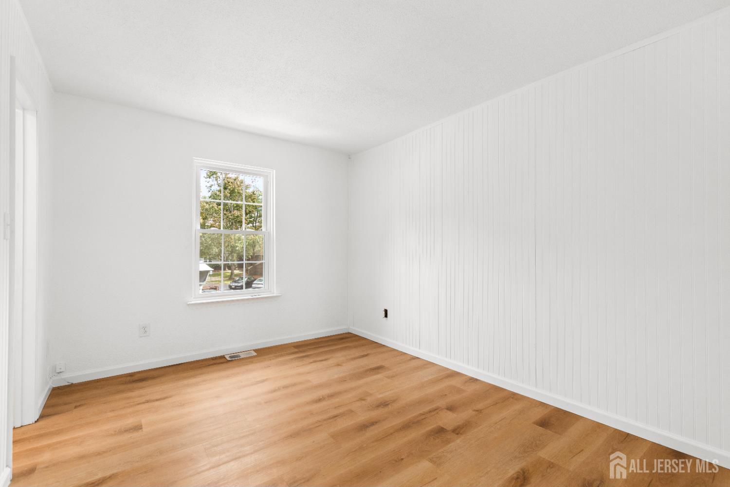 206 Ash Court, Middlesex