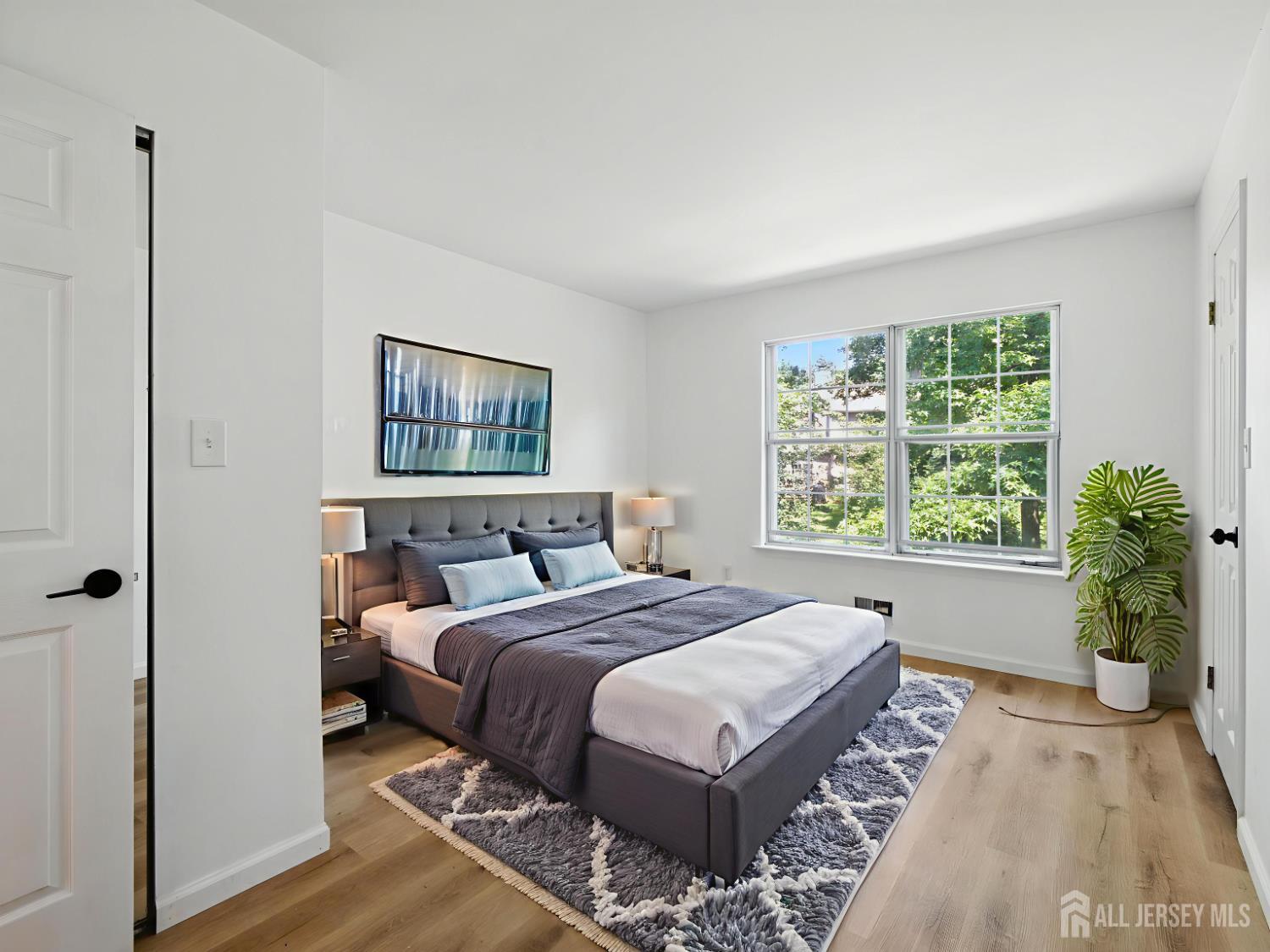 206 Ash Court, Middlesex