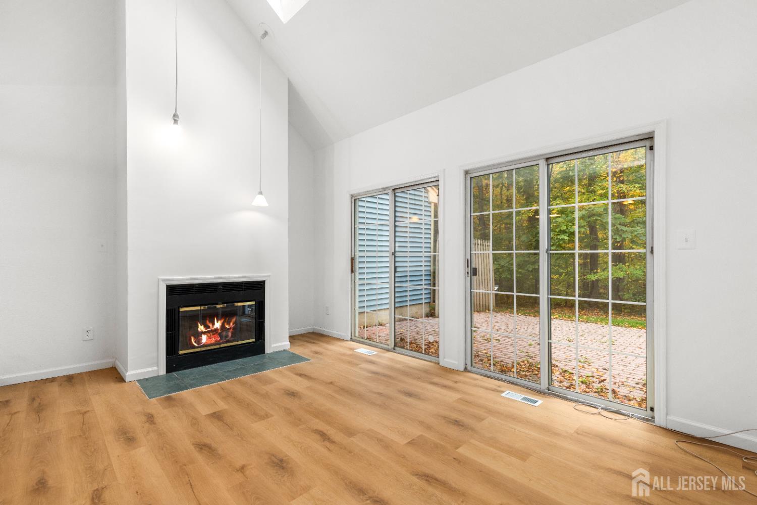 206 Ash Court, Middlesex