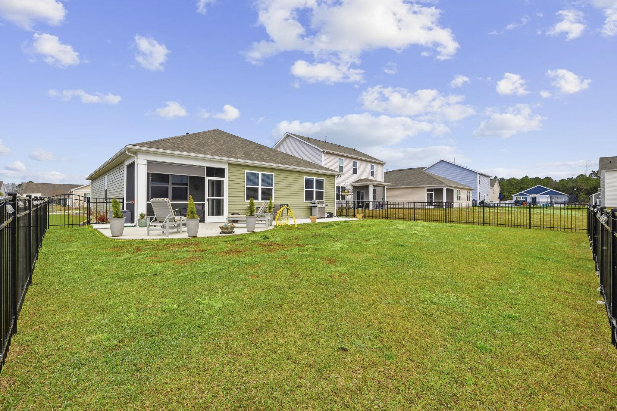 1096 Flintshire Dr.
