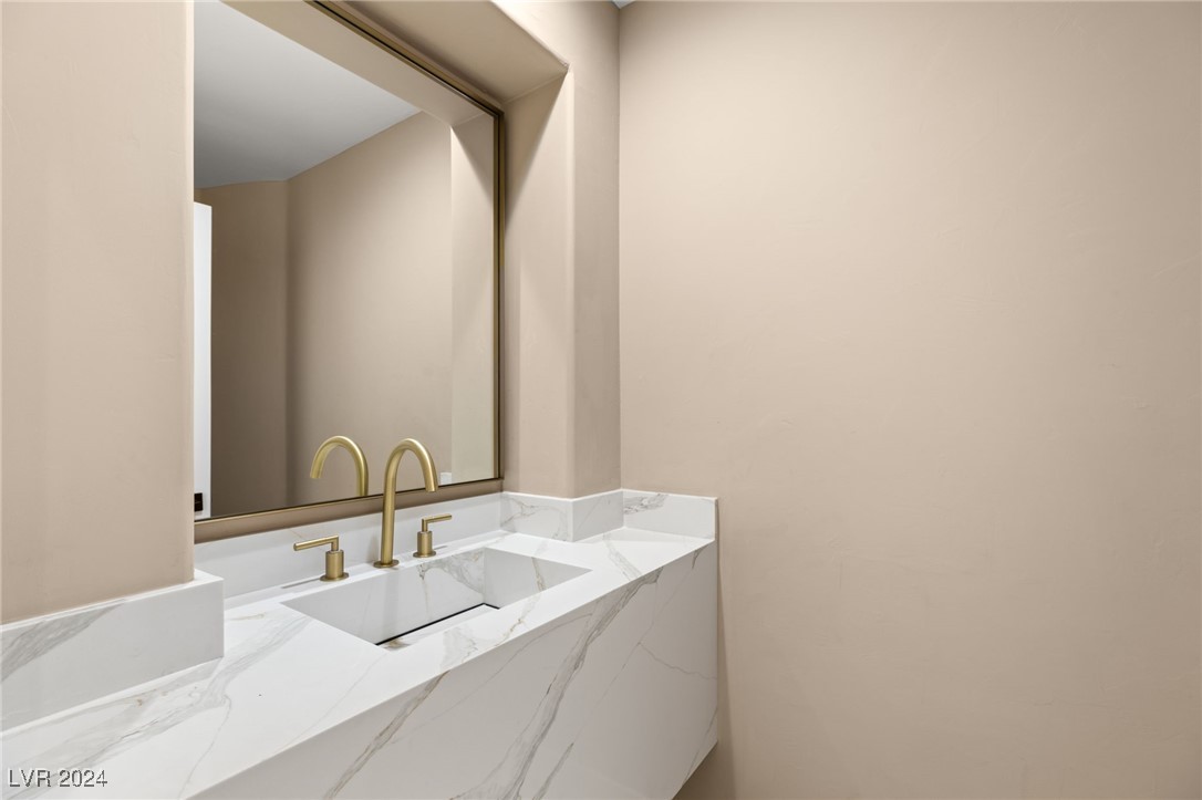 1008 Sir James Bridge Way