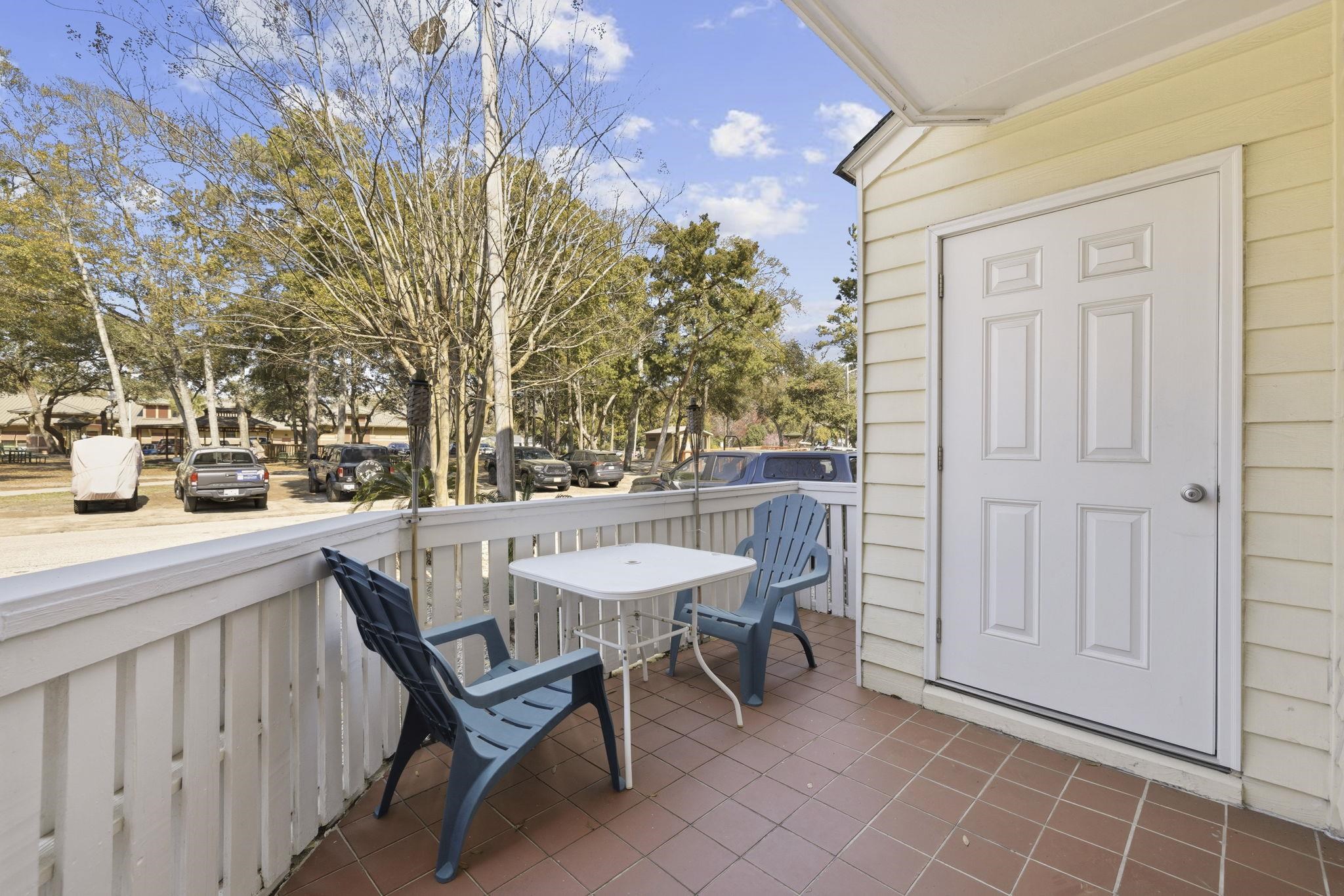 14 N Willow Dr. Unit: 3