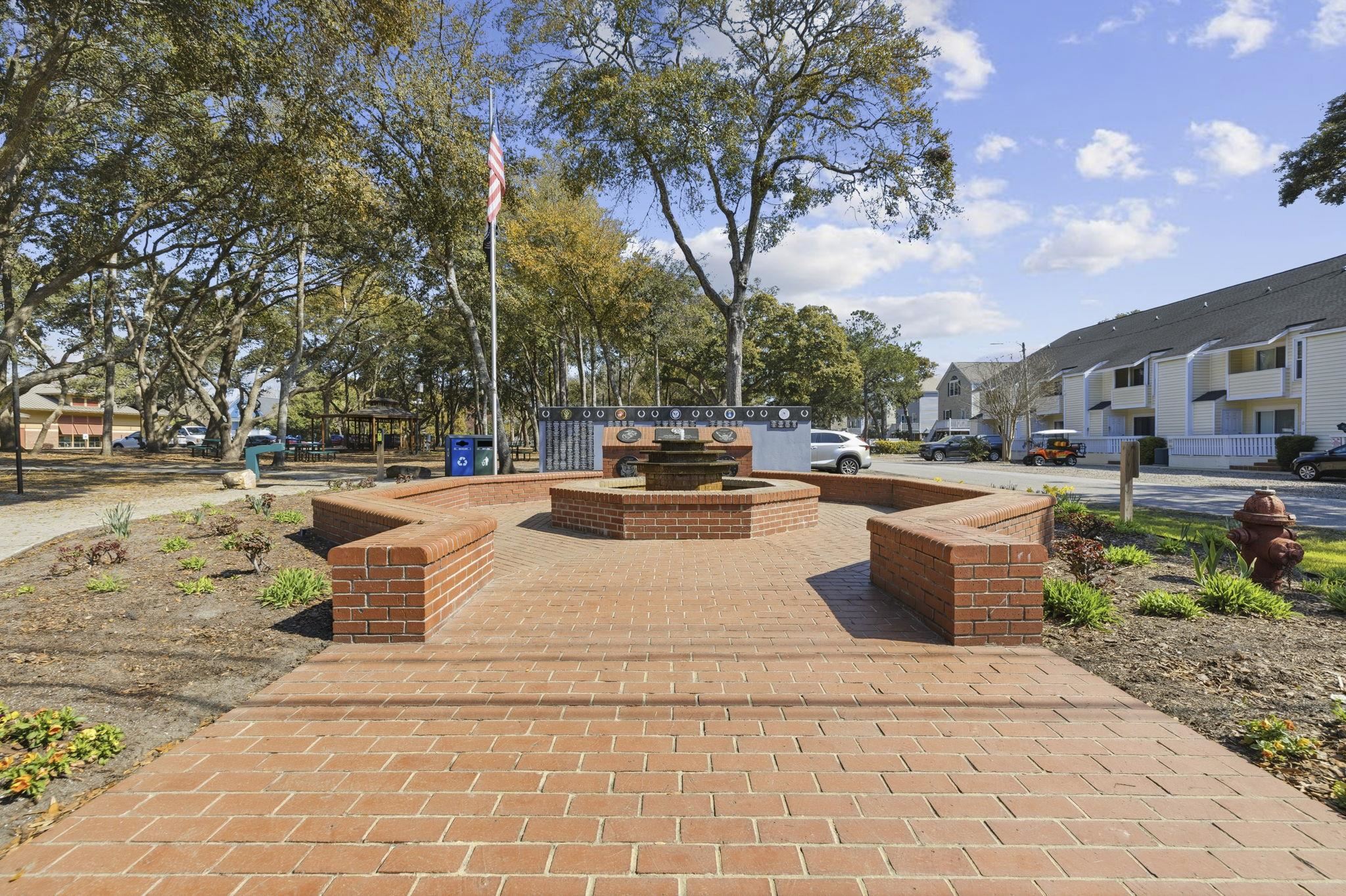 14 N Willow Dr. Unit: 3