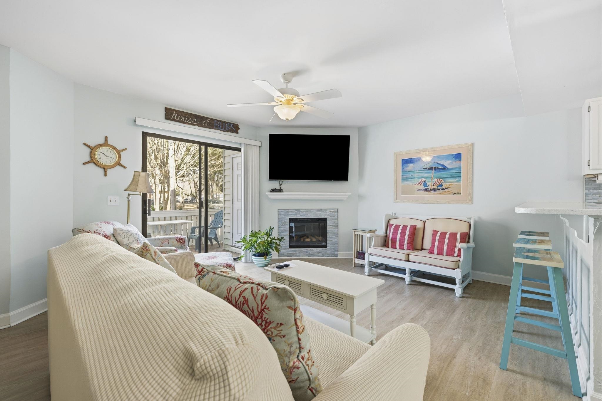 14 N Willow Dr. Unit: 3