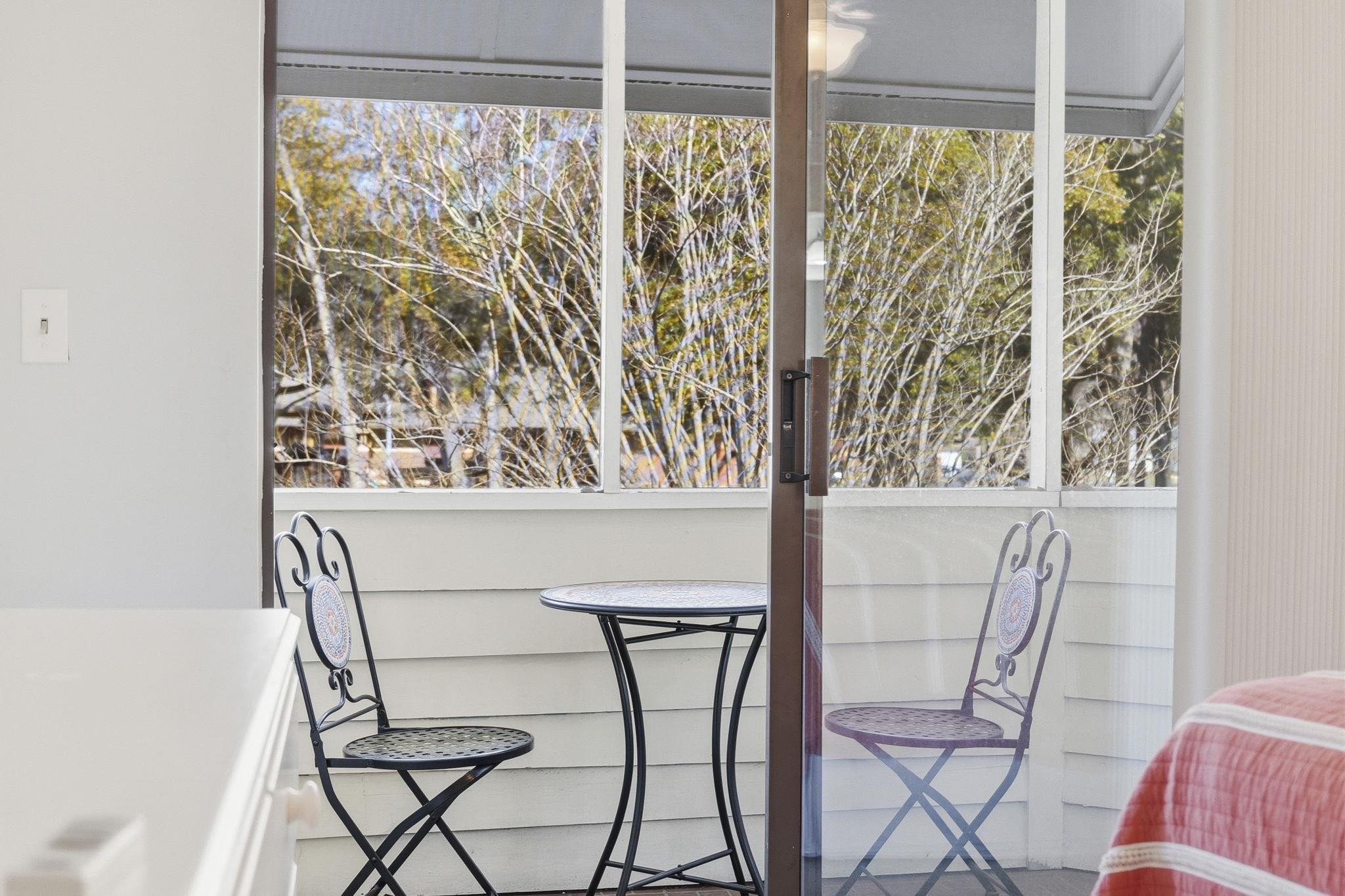 14 N Willow Dr. Unit: 3