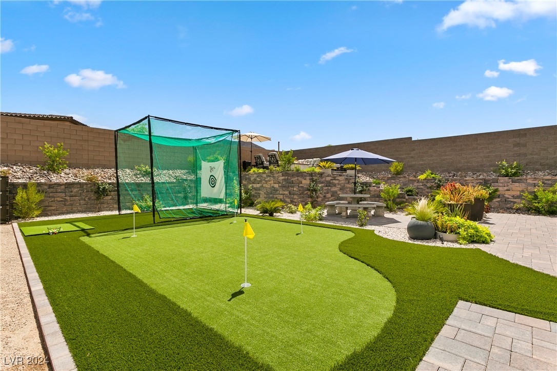 1090 rose quartz Road