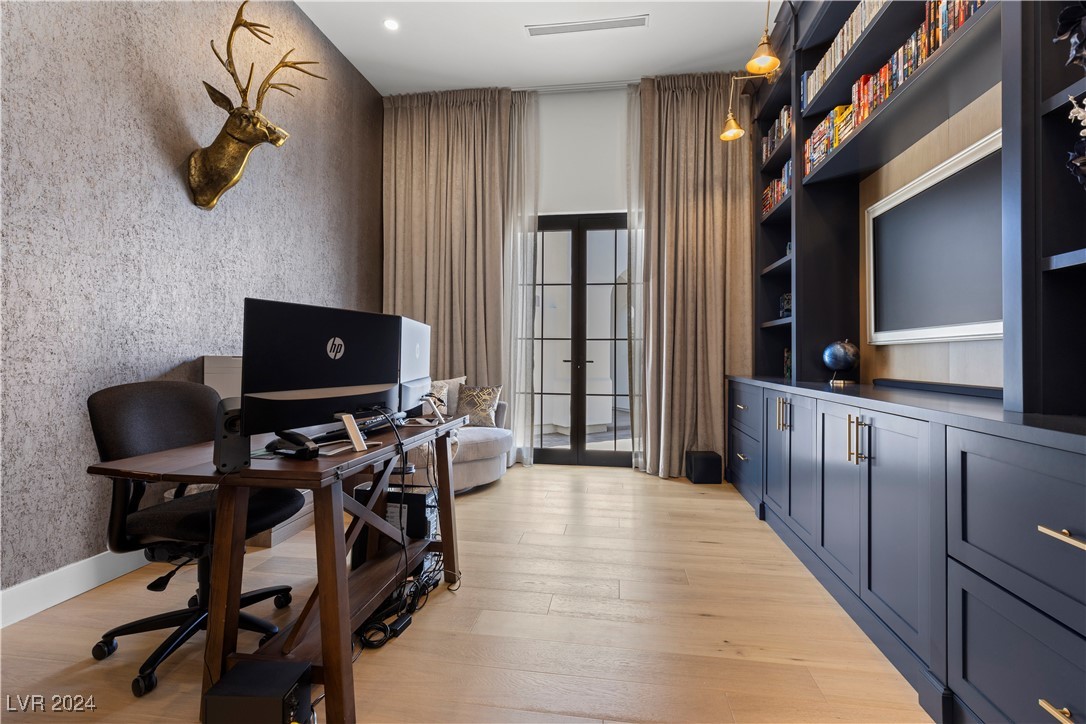 1090 rose quartz Road