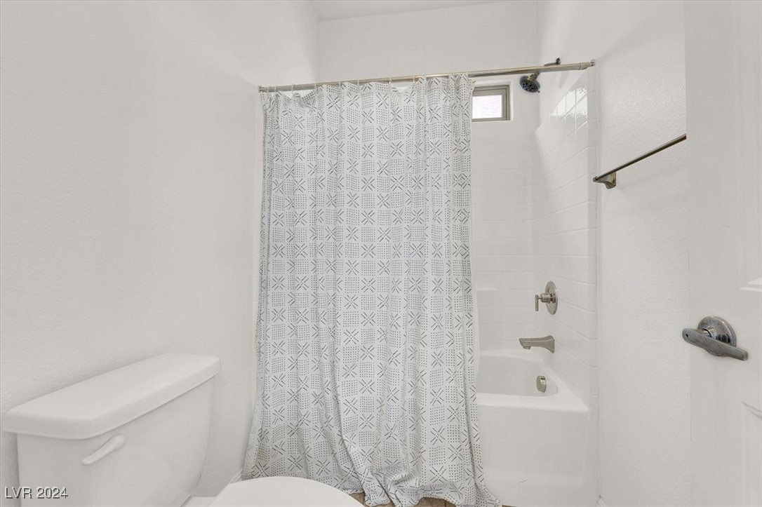 812 Applecross Avenue