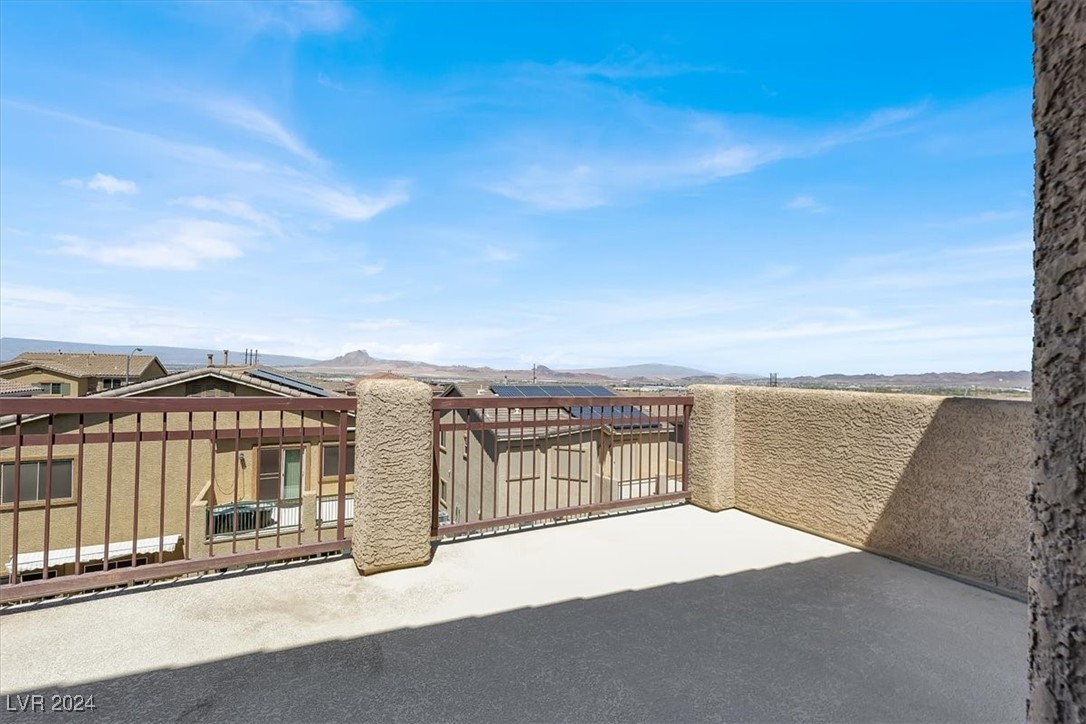 812 Applecross Avenue