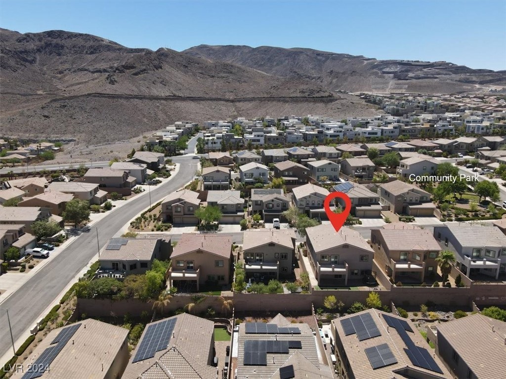 812 Applecross Avenue