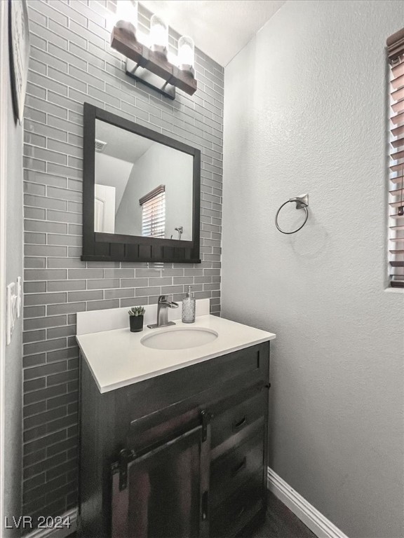 812 Applecross Avenue