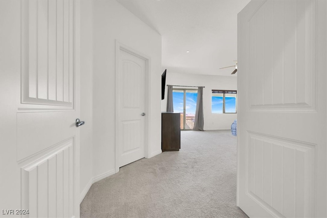 812 Applecross Avenue