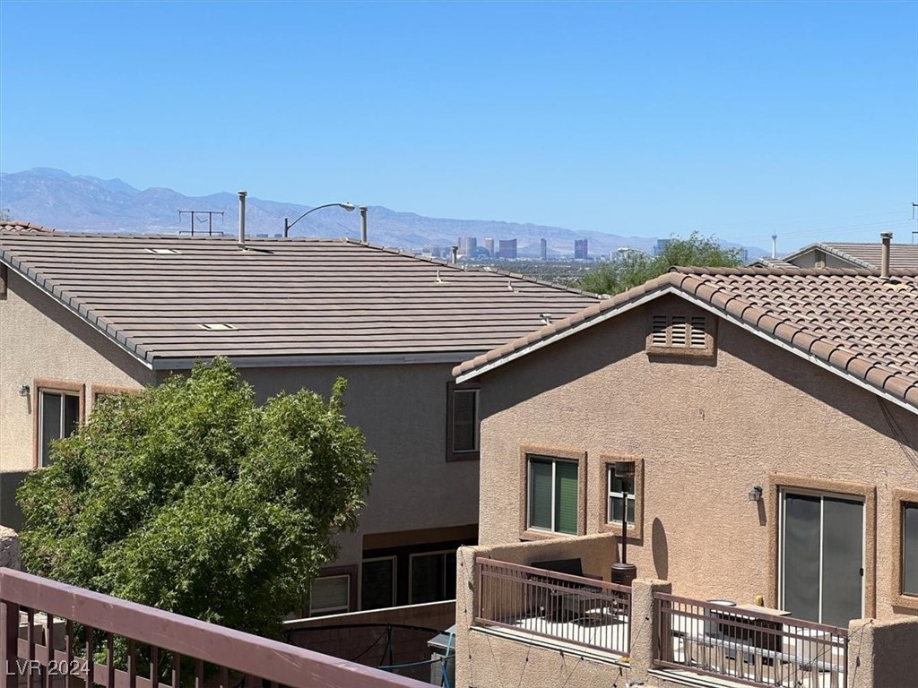 812 Applecross Avenue