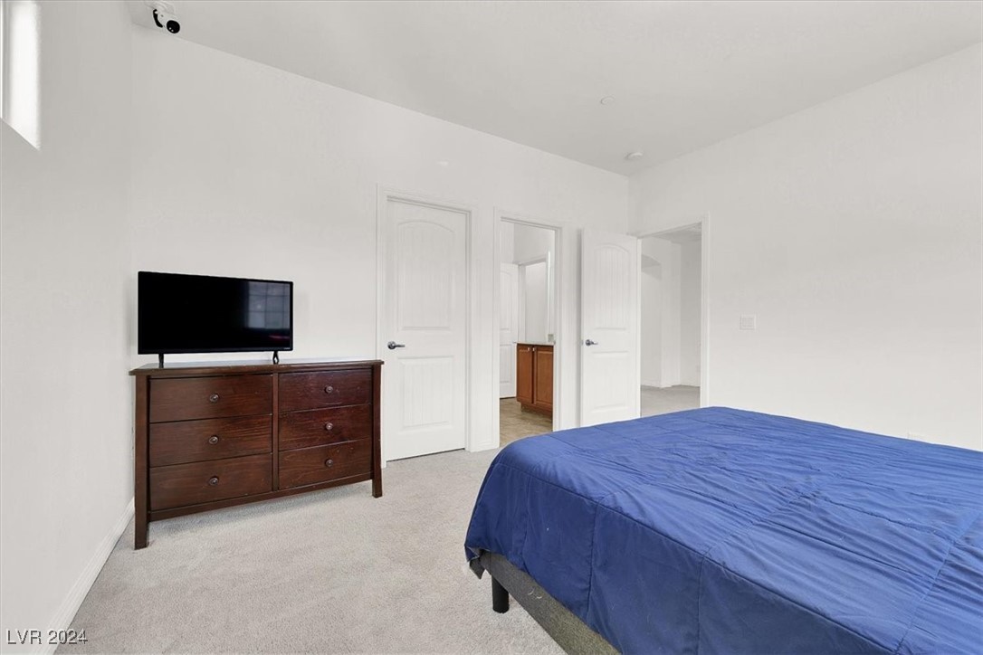 812 Applecross Avenue