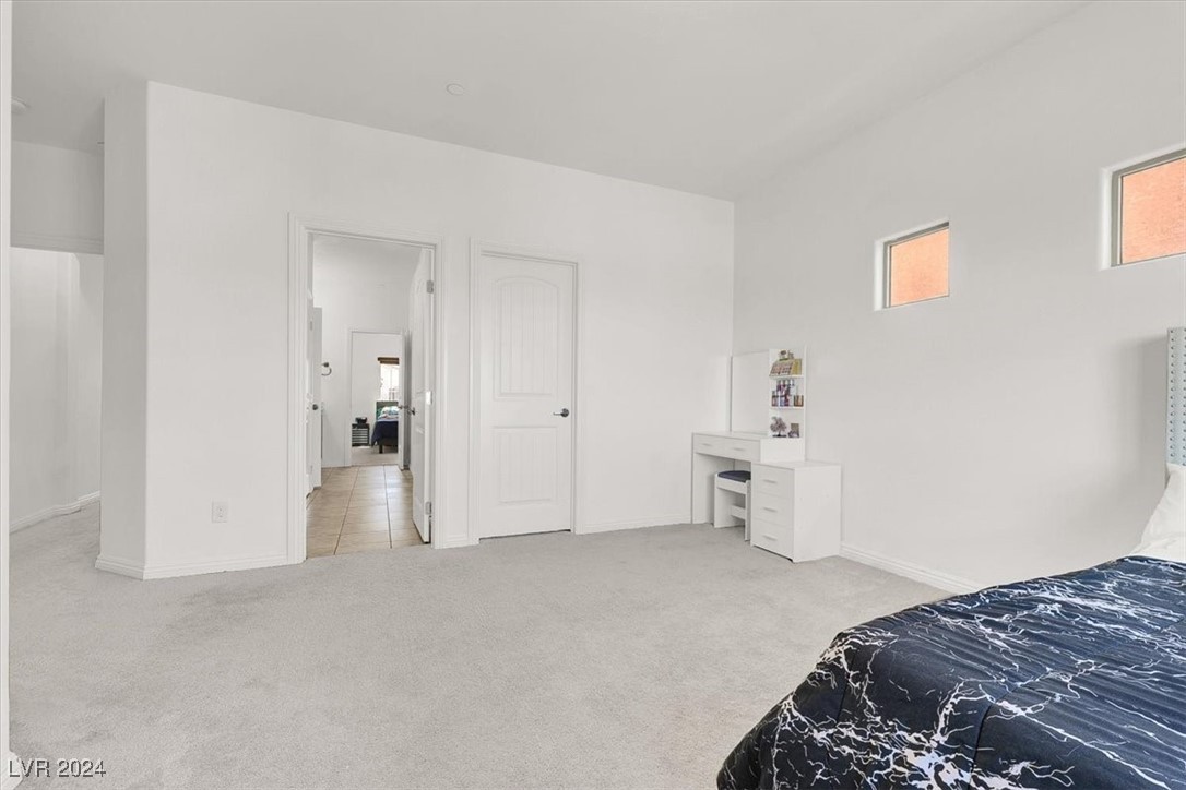 812 Applecross Avenue