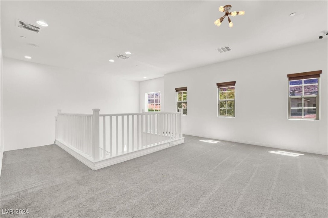 812 Applecross Avenue