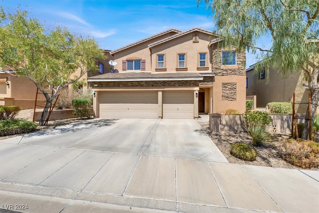 812 Applecross Avenue