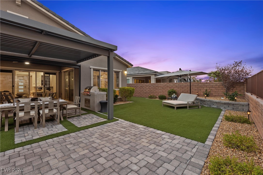 11057 Black Fire Opal Drive