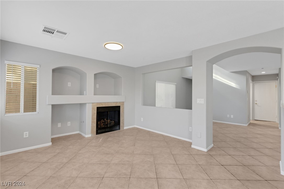 11033 Meadow Leaf Avenue