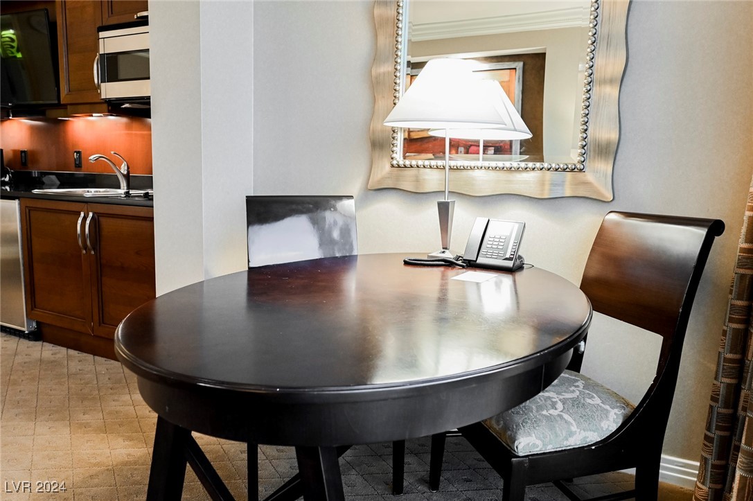 125 East HARMON Avenue 3309