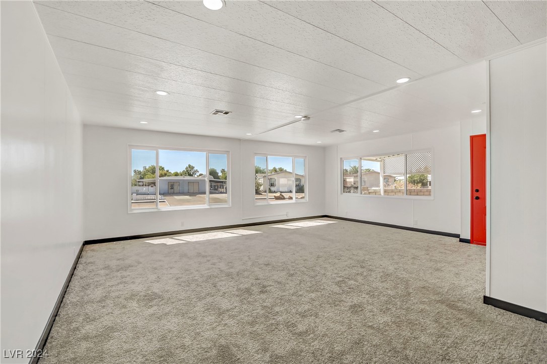 107 Sir George Drive