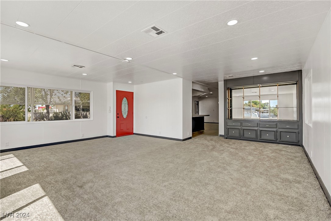 107 Sir George Drive