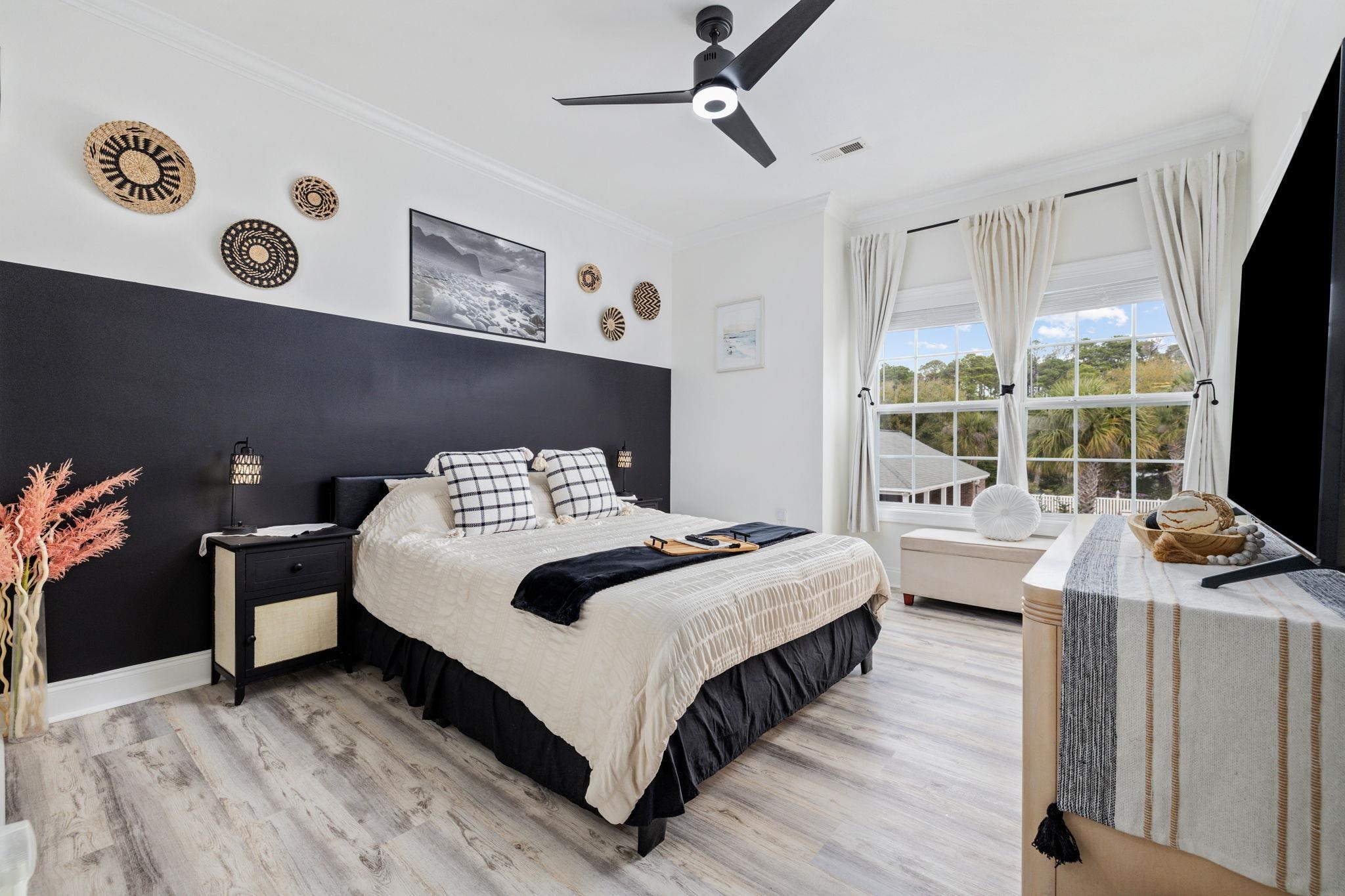 2013 Silvercrest Dr. Unit: 30-F