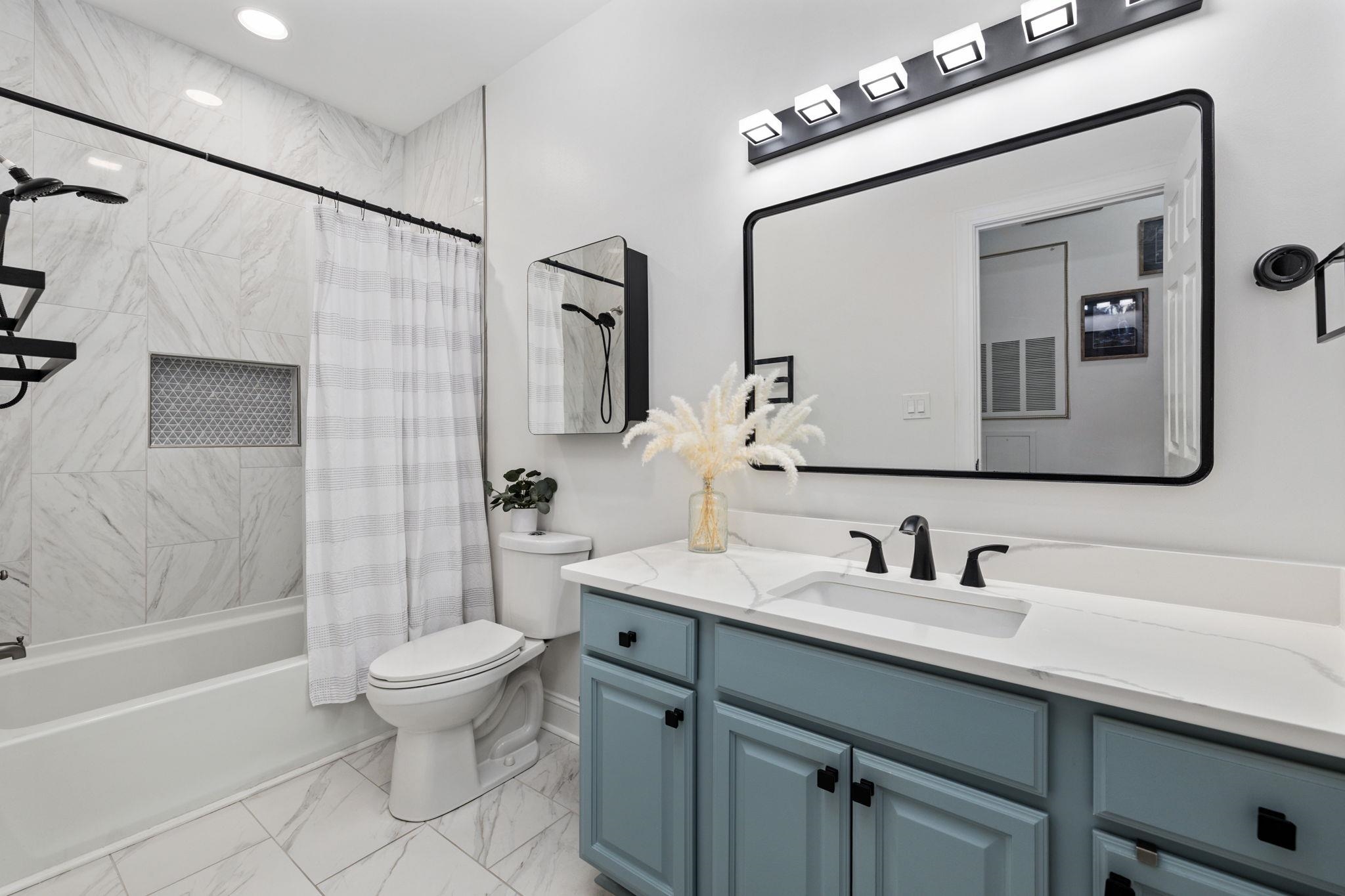 2013 Silvercrest Dr. Unit: 30-F