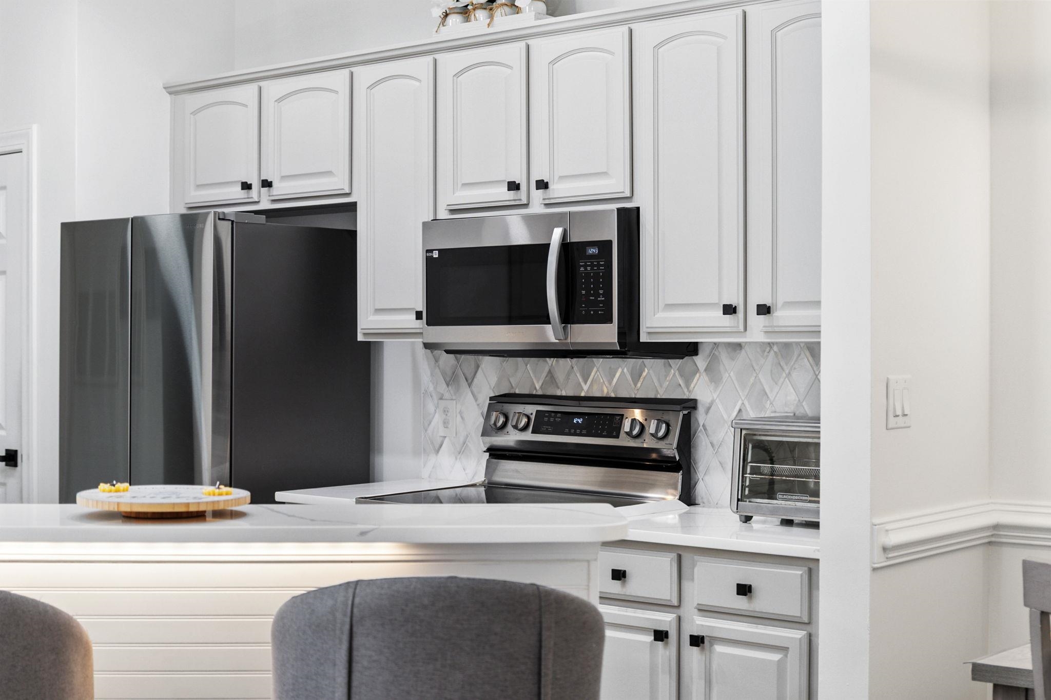 2013 Silvercrest Dr. Unit: 30-F