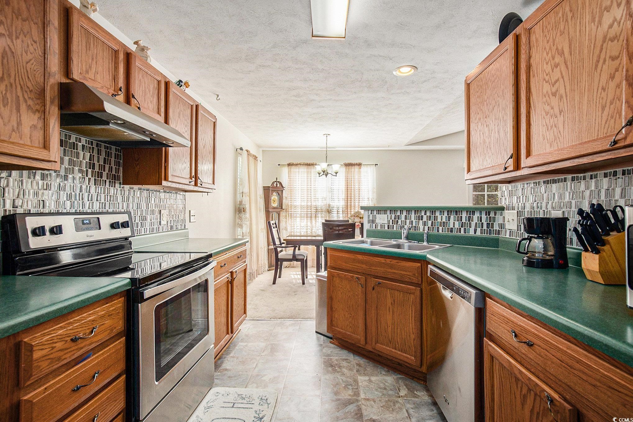 422 Sean River Rd.