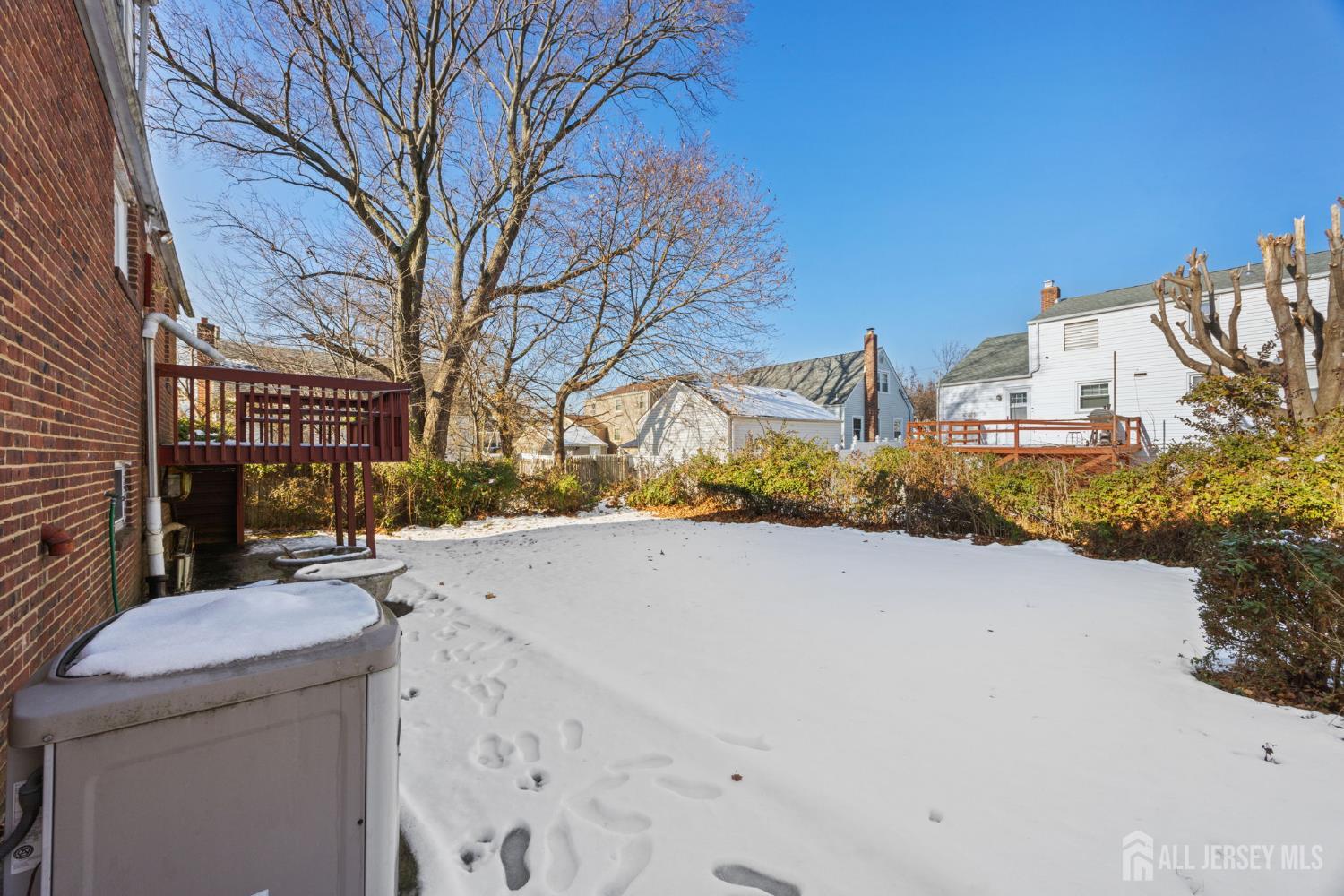 298 SE Newark Avenue