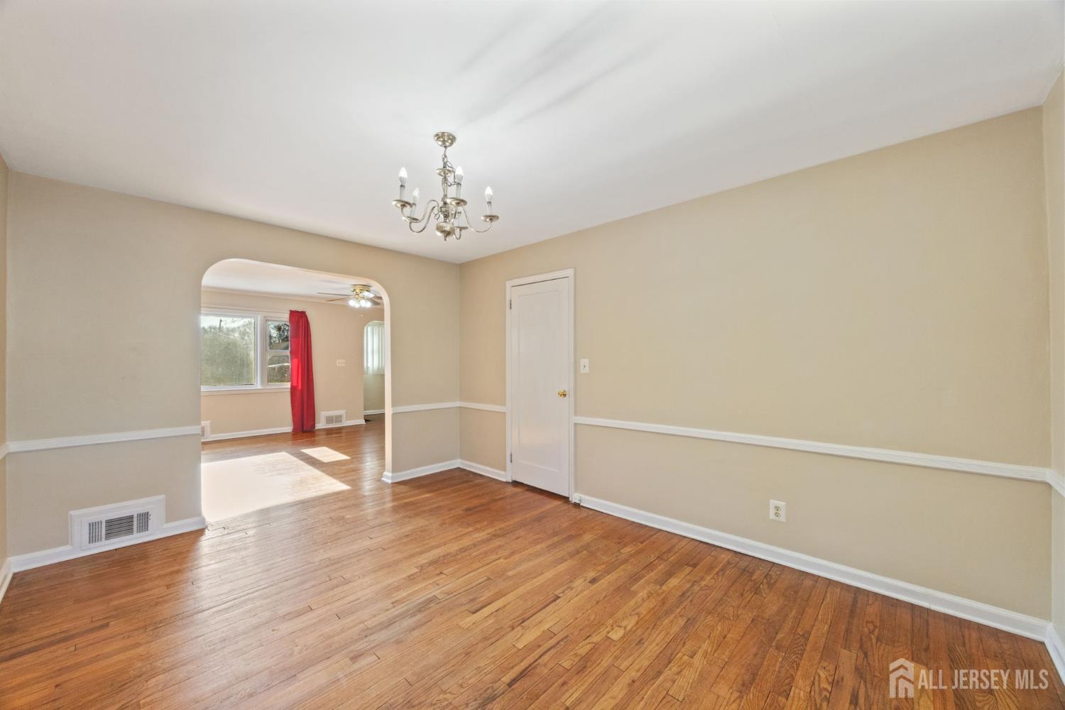 298 SE Newark Avenue