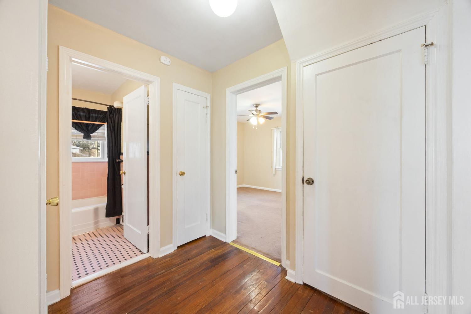 298 SE Newark Avenue