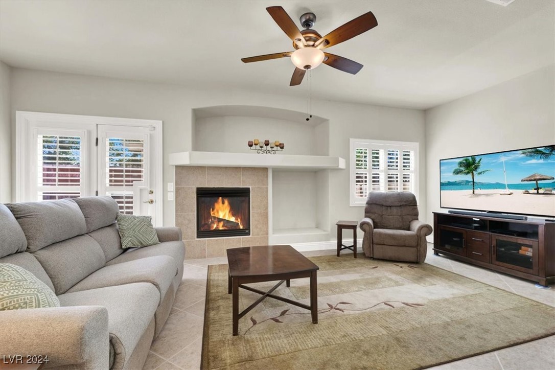 6616 Lavender Lilly Lane 3